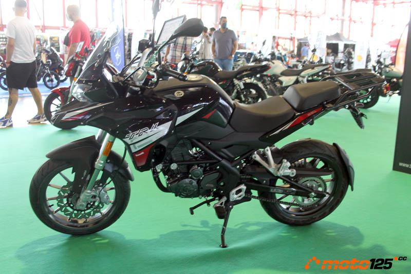 Motorama Madrid 2021 - Benelli TRK 125